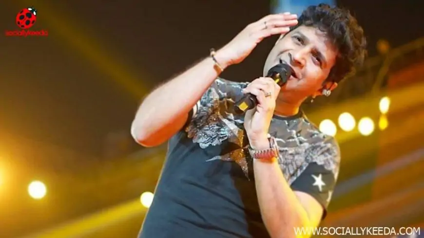 KK Dies at 53: Video From Singer's Last Concert in Kolkata Where He Sings 'Hum Rahe Ya Na Rahe Kal" Is Going Viral and It Is Breaking His Fans' Hearts (Watch Video)