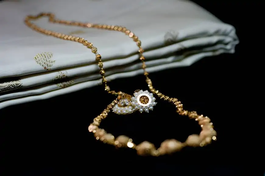 The Ultimate Style Guide: Gold Necklace for Women Edition