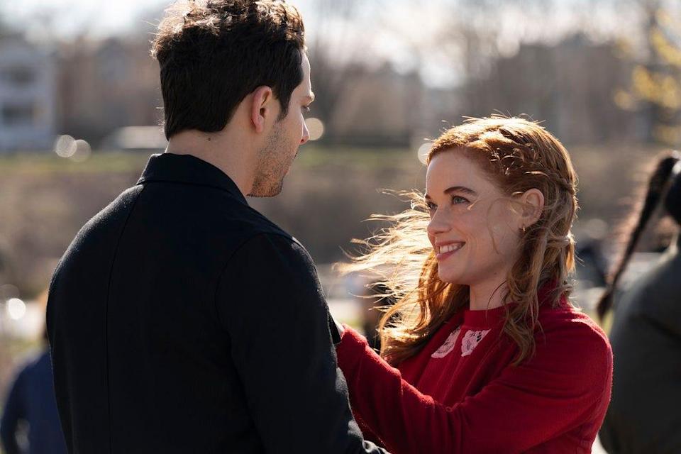 Max (Skylar Astin), left, and Zoey (Jane Levy) share an encounter in the Season 2 finale of NBC&#39;s &quot;Zoey&#39;s Extraordinary Playlist.&quot;